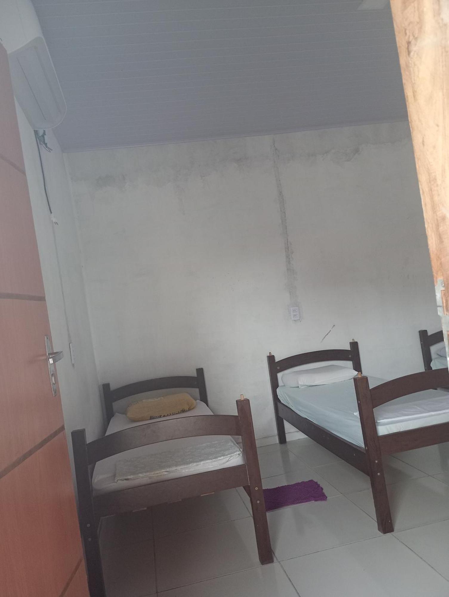 Hostel E Camping Na Rua Das Flores Santo Amaro do Maranhao Esterno foto