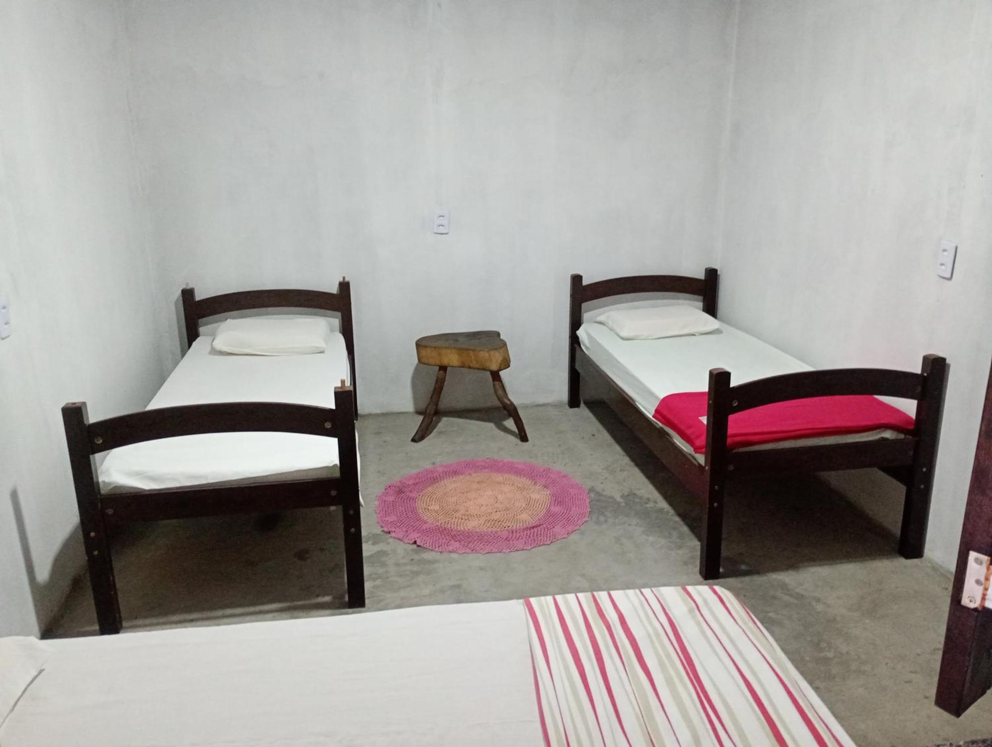 Hostel E Camping Na Rua Das Flores Santo Amaro do Maranhao Esterno foto