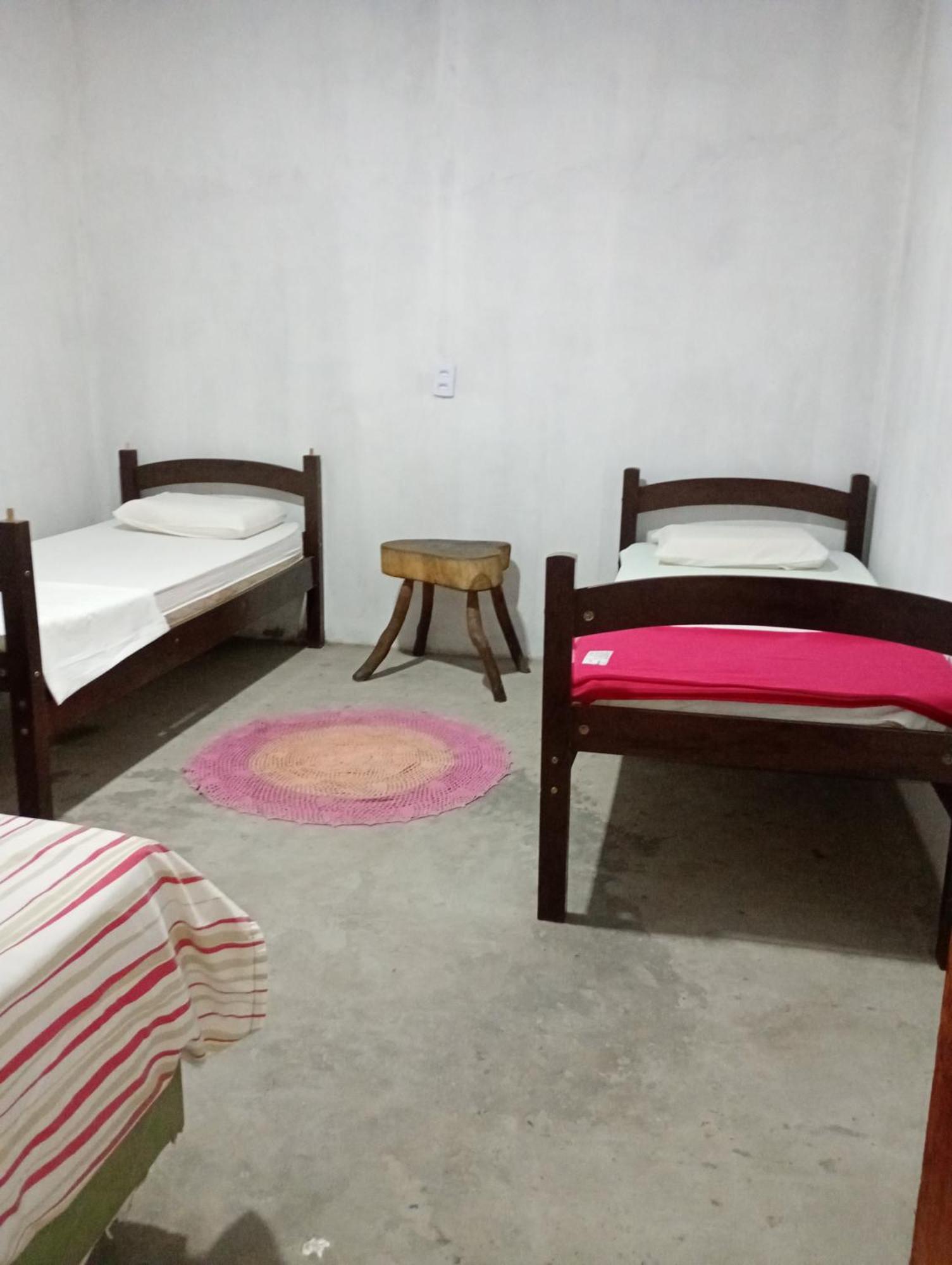 Hostel E Camping Na Rua Das Flores Santo Amaro do Maranhao Esterno foto